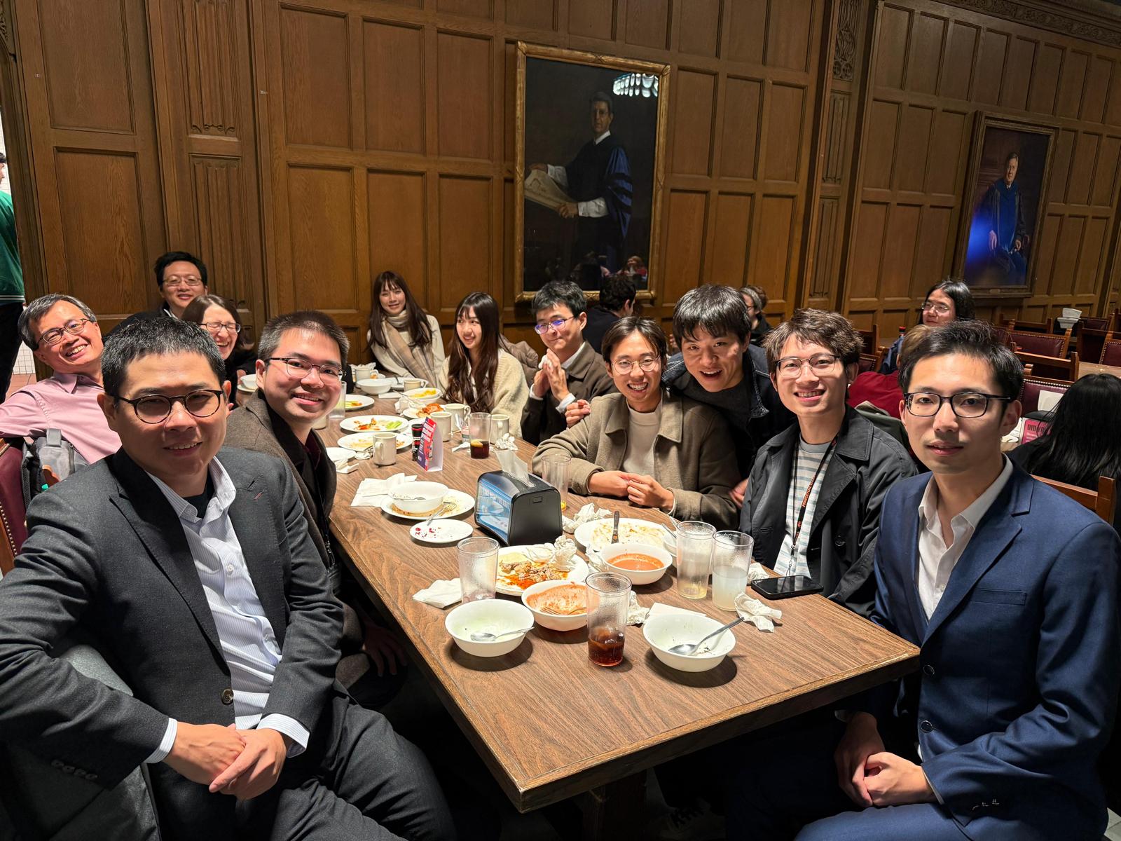 Description of image 1